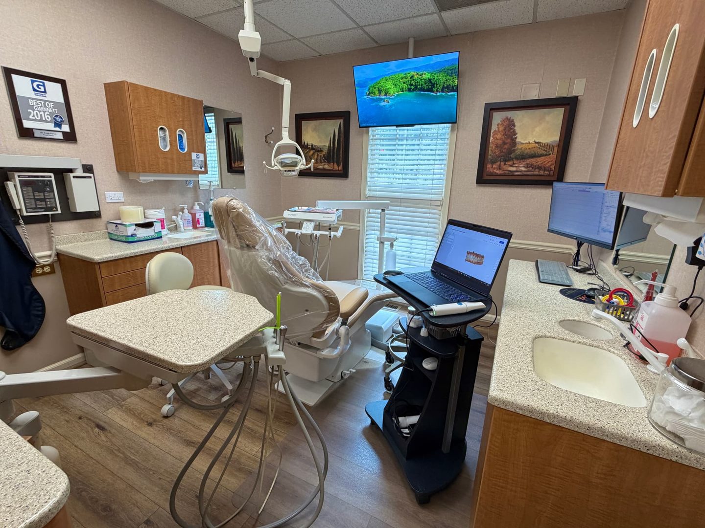 Modern treatment room at Fievet Dental